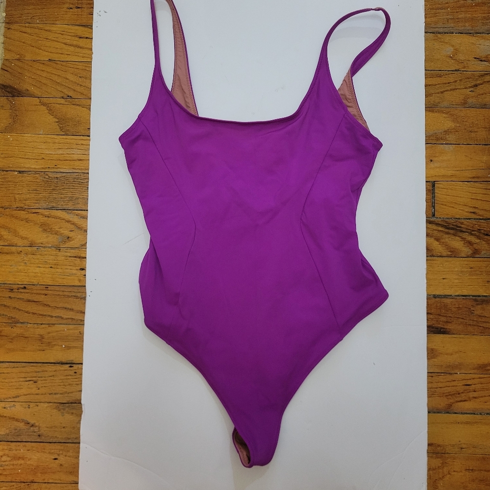CUUP One-Piece‎ Swimsuit in Bright Magenta Reversible EUC Coastal Preppy Chic